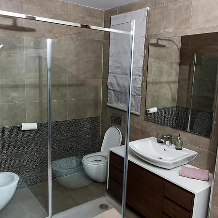 17th Floor Designer