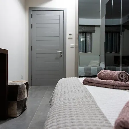 Apartment 17th Floor Designer Sliema